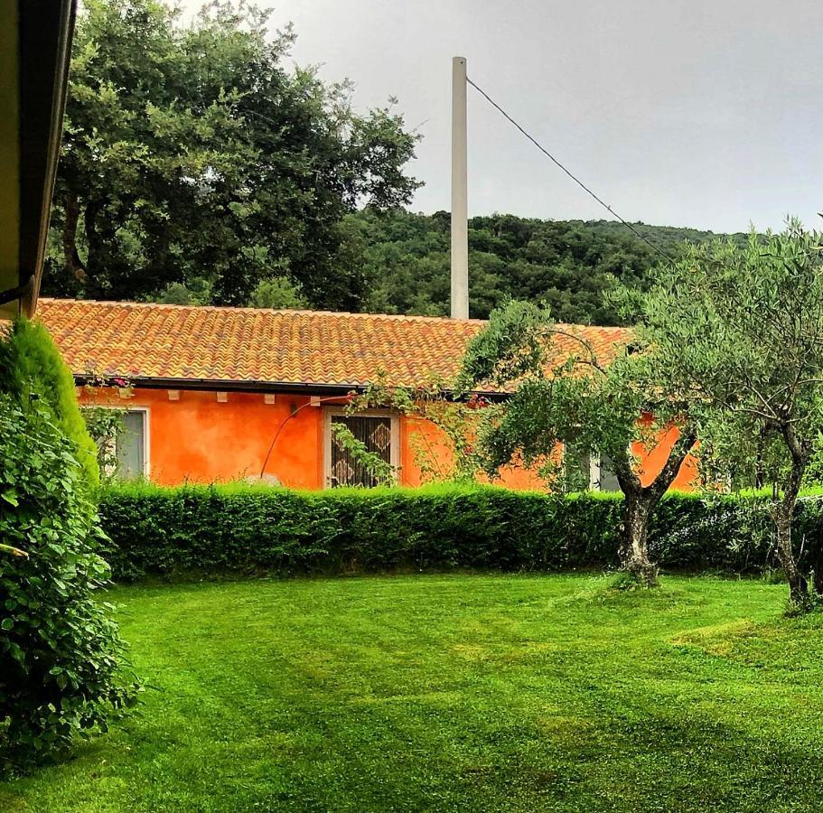 B&B Casa Vacanza Centro Sardegna Sorgono エクステリア 写真