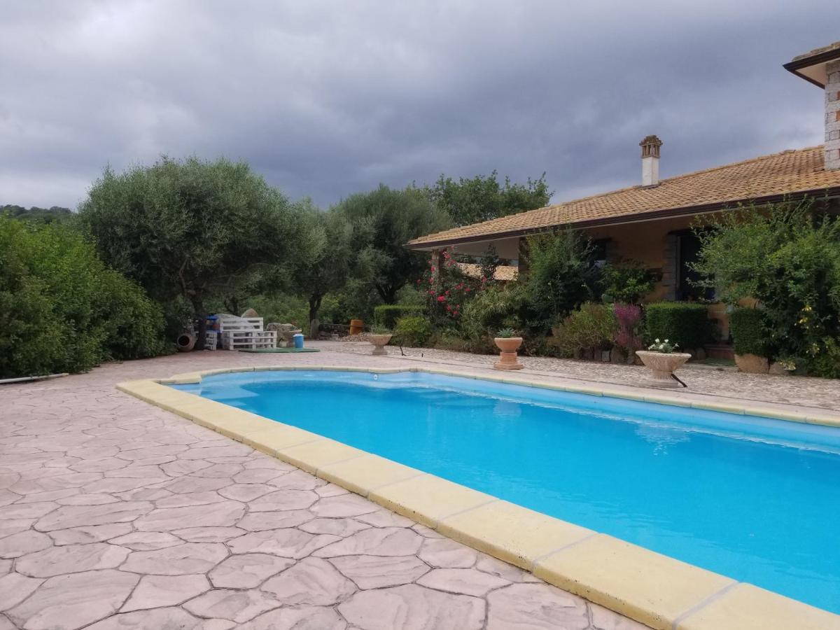 B&B Casa Vacanza Centro Sardegna Sorgono 部屋 写真