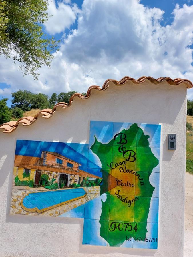 B&B Casa Vacanza Centro Sardegna Sorgono エクステリア 写真